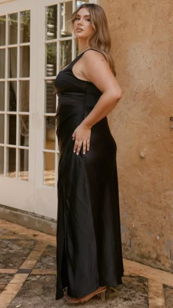 Alaria Maxi Dress - Black