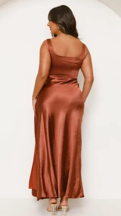Alaria Maxi Dress - Rust