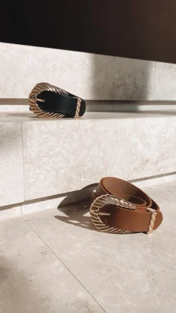 Amelie Twist Buckle Belt - Black/Gold