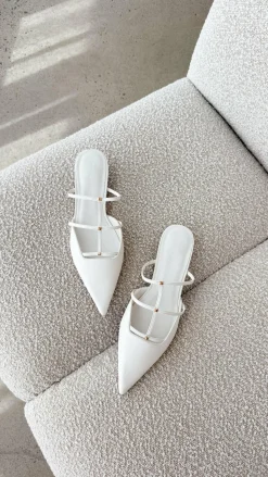 Carver Ballet Flats - White