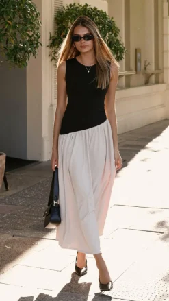 Darlita Maxi Dress - Black / Nude