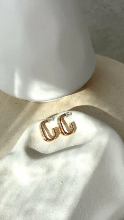 Double Curved Front Stud Earrings - Gold