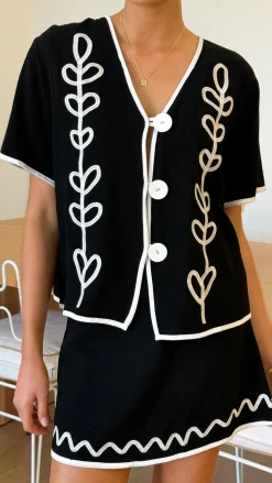 Easton Top - Black / White