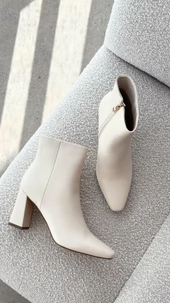 Indeera Boots - Bone