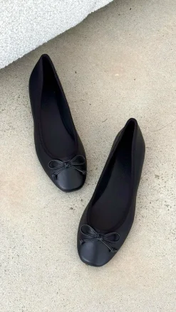 Isaiah Ballet Flats - Black