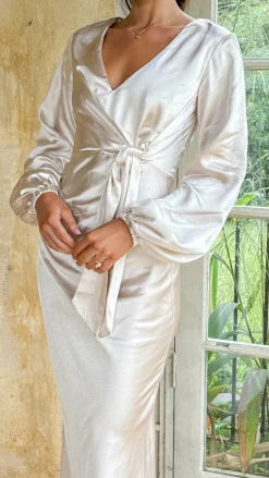 Ivy Long Sleeve Tie Front Maxi Dress - Champagne