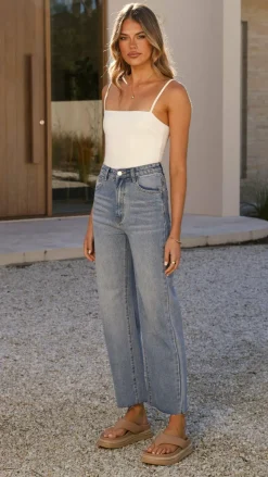 Jaykowa Jeans - Mid Wash Denim