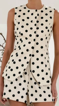 Laolani Shorts - Oat Black Polka