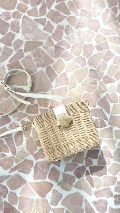 Lucinda Straw Shell Bag