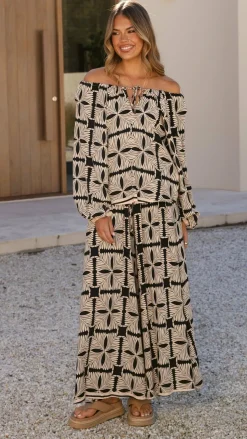 Mikky Off Shoulder Top - Cortana Print