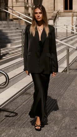 Mila Maxi Skirt - Black