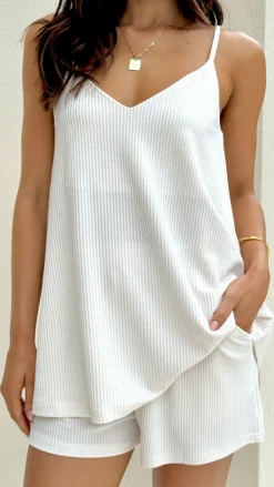 Naomi Relaxed Top and Shorts Set - White