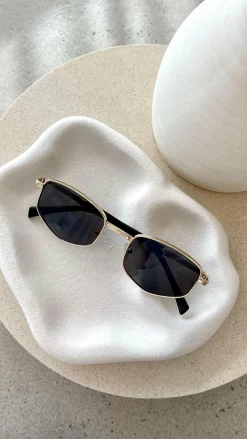 Quinta Sunglasses - Black / Gold