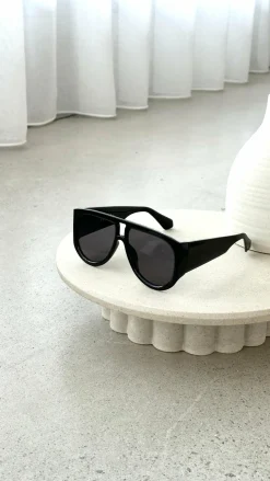 RC Shadow Aviator Sunglasses - Black