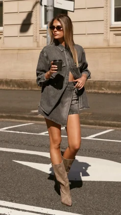 Rollas Classic Denim Shirt - Black Stone