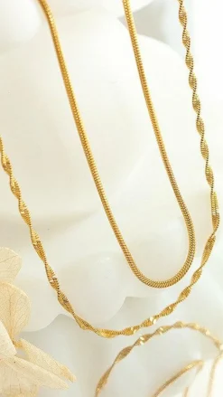 Sarah Twist Necklace Set - Gold