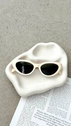 The Sweeney Sunglasses - Ivory / Green