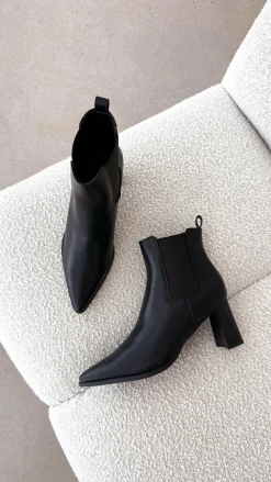 Umiko Boots - Black