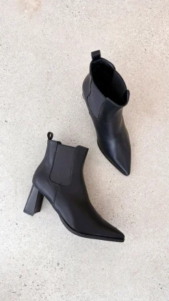 Umiko Boots - Black