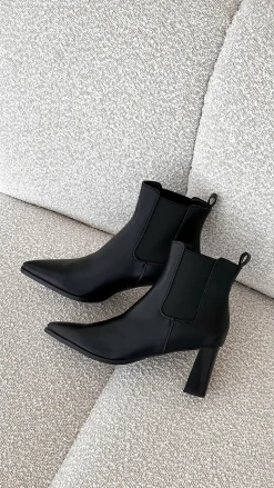 Umiko Boots - Black
