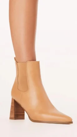 Umiko Boots - Camel Casual