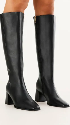 Verneta Boots - Black